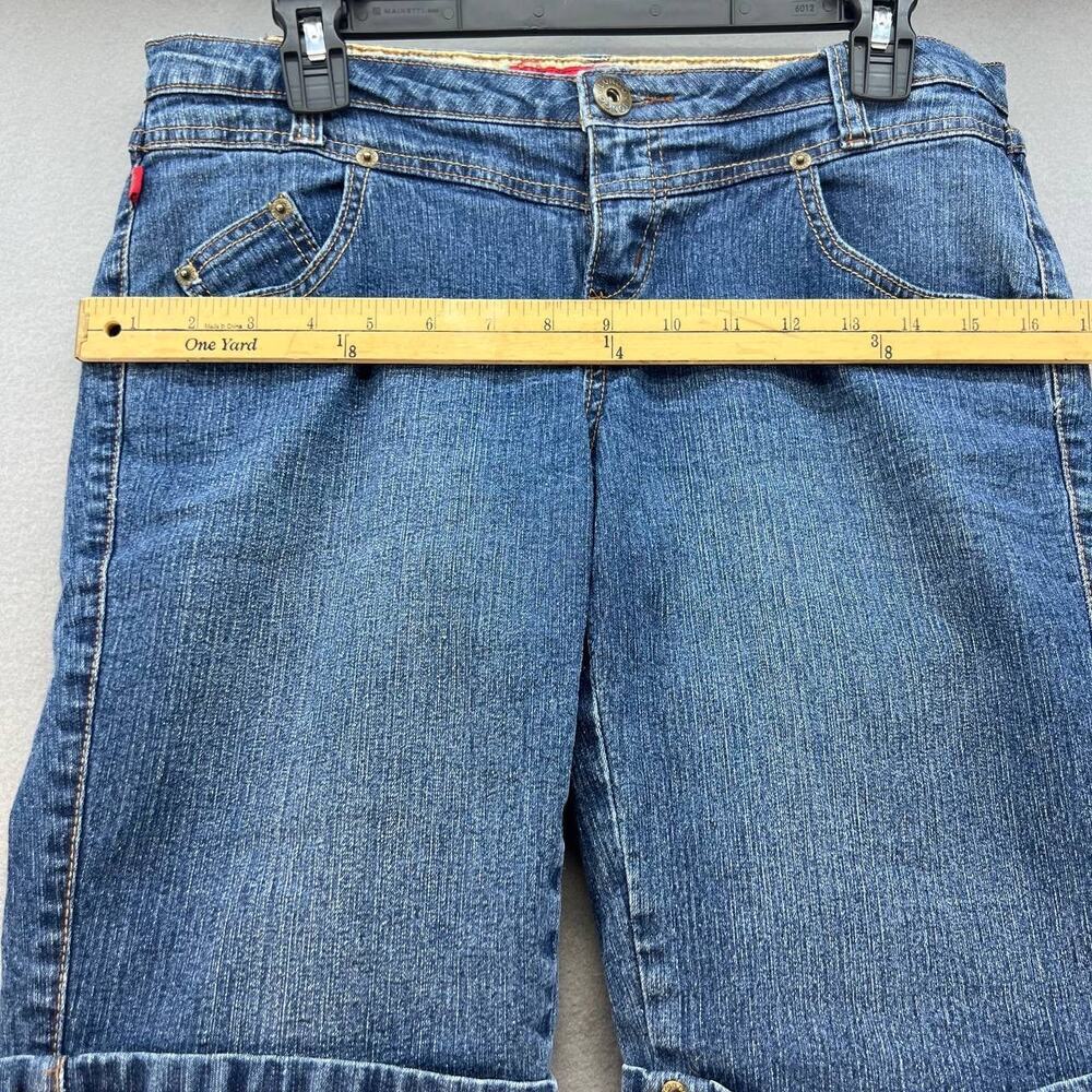 Vintage Bongo Women's Denim Bermuda Shorts Size 9 Cuffed Hem - Picture 3 of 11